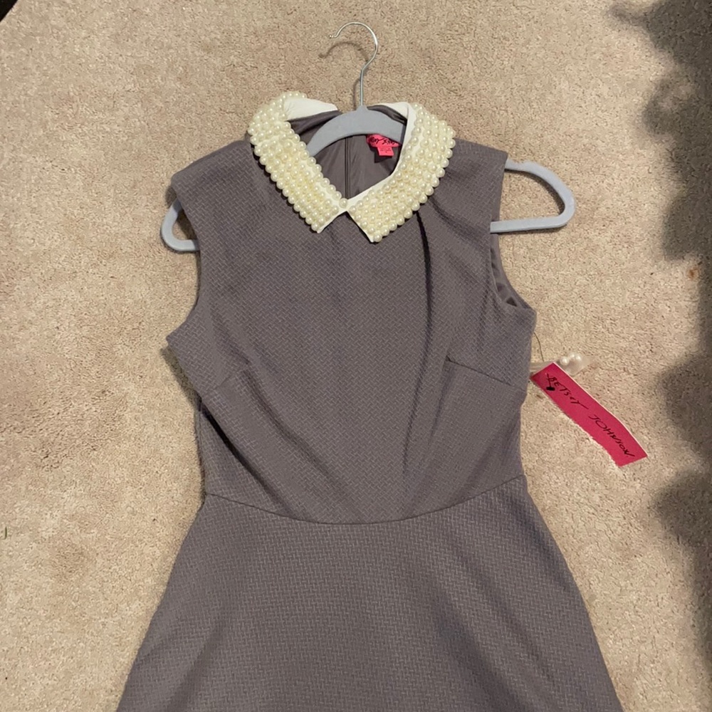 Betsey Johnson Dress (NEVER WORN)